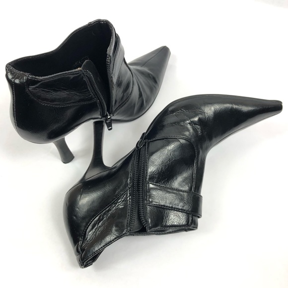 Gianni Bini Black Pointed Toe Ankle Booties Size 6M - Picture 9 of 13